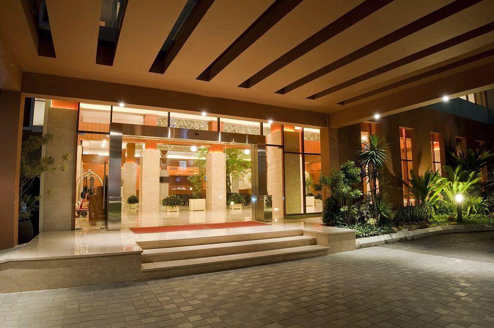 万隆普莱姆公园酒店 外观 照片