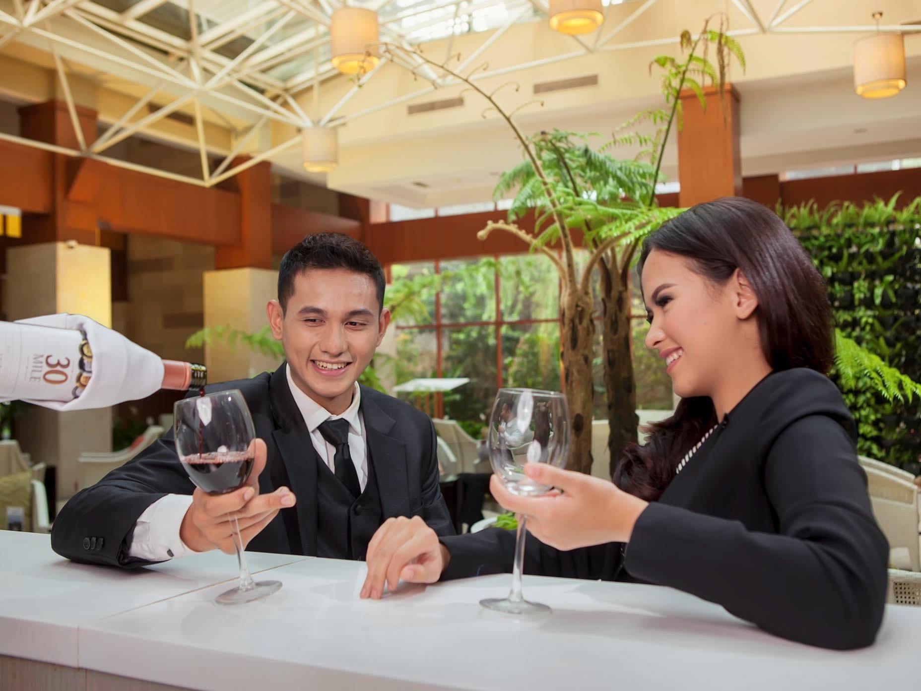 万隆普莱姆公园酒店 外观 照片